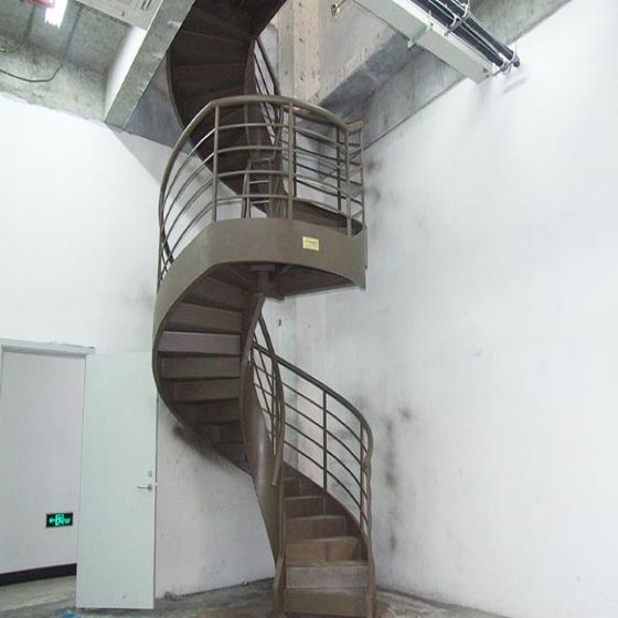 关于室内旋转楼梯扶手高度规范